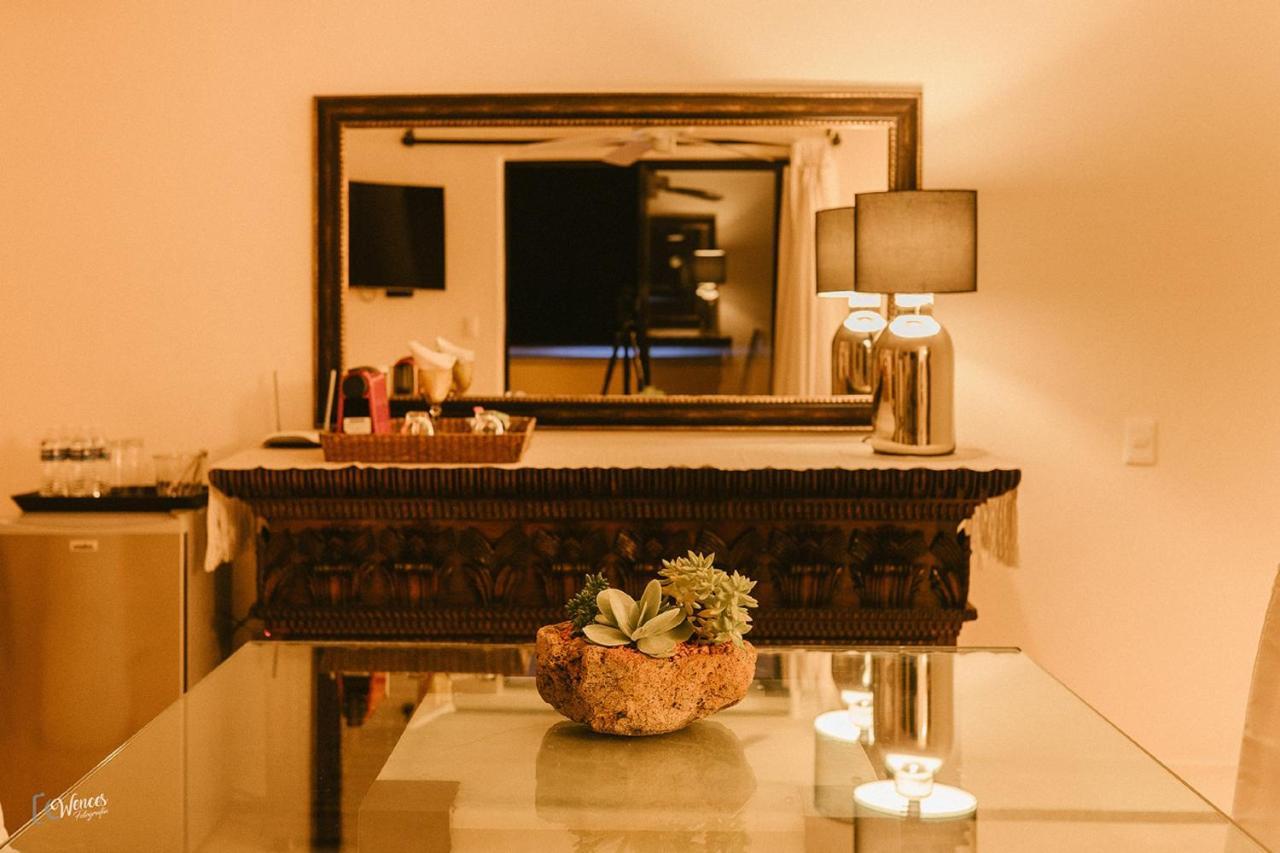 Tentaciones & Lounge Pool - Adults Only Hotel Zihuatanejo