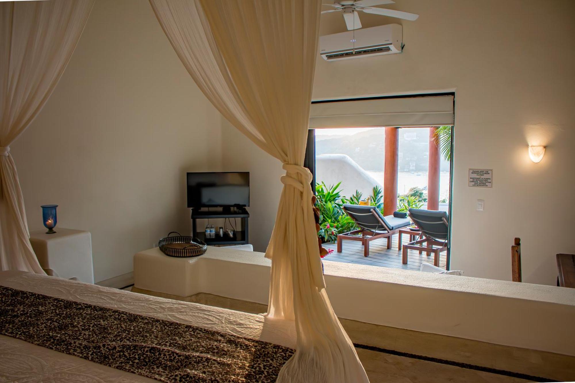 Hotel Tentaciones & Lounge Pool - Adults Only Zihuatanejo