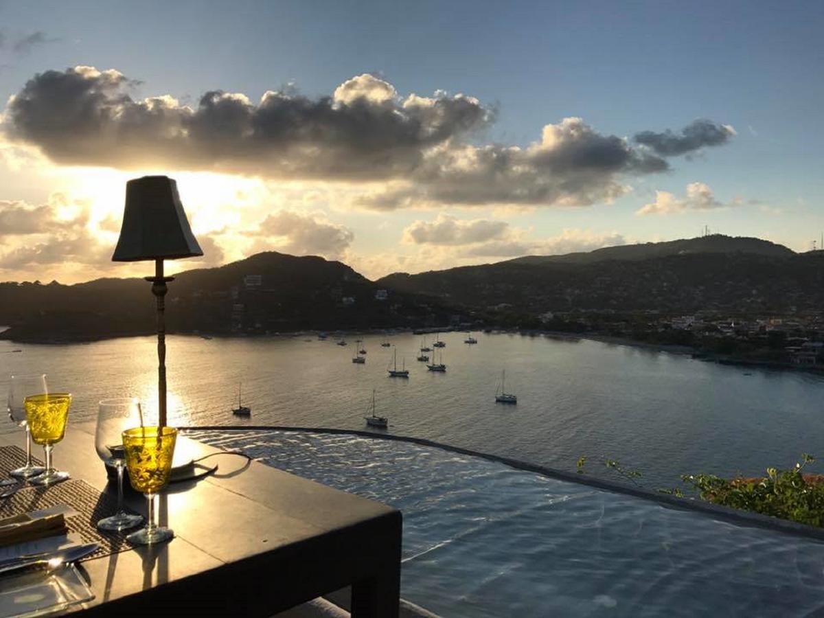 Tentaciones & Lounge Pool - Adults Only 5* Zihuatanejo