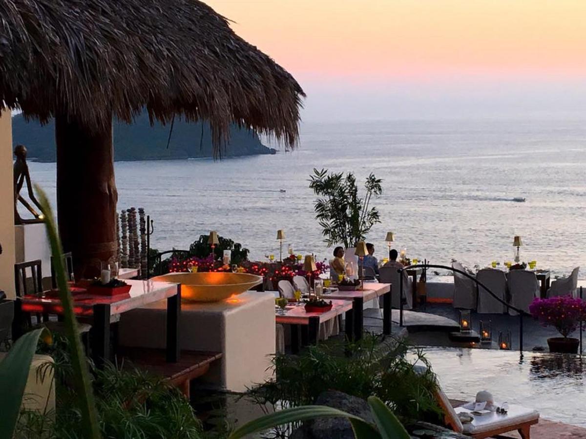 Tentaciones & Lounge Pool - Adults Only 5* Zihuatanejo