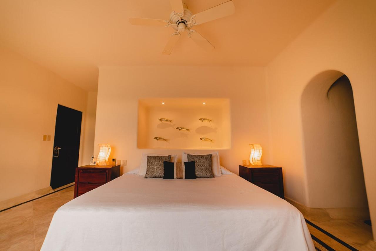 Tentaciones & Lounge Pool - Adults Only Hotel