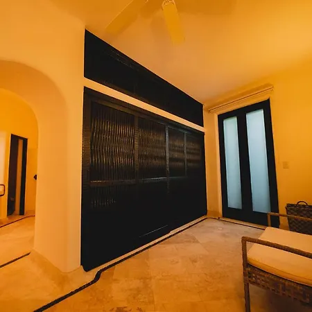 Tentaciones Hotel & Lounge Pool - Adults Only Zihuatanejo Exterior photo